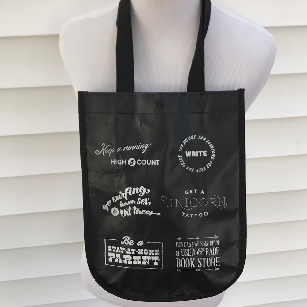 Lululemon tote excellent condition